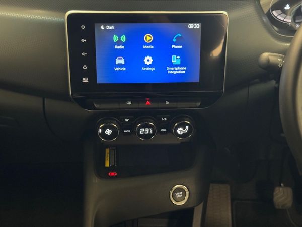 2024-Nissan-Magnite-10-Turbo-Acenta-Kuro-Auto image:12
