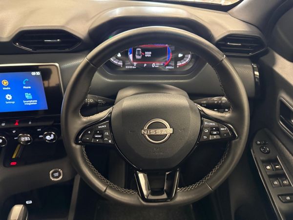 2024-Nissan-Magnite-10-Turbo-Acenta-Kuro-Auto image:7