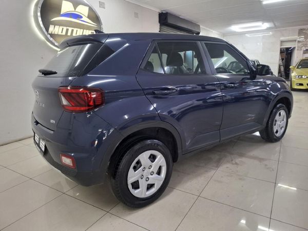 2022-Hyundai-Venue-10-TGDI-Fluid-Auto image:3