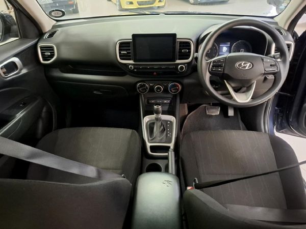 2022-Hyundai-Venue-10-TGDI-Fluid-Auto image:6