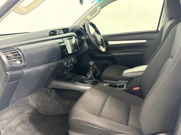 2018-Toyota-Hilux-24-GD-6-Raised-Body-SRX-Extended-Cab image:7