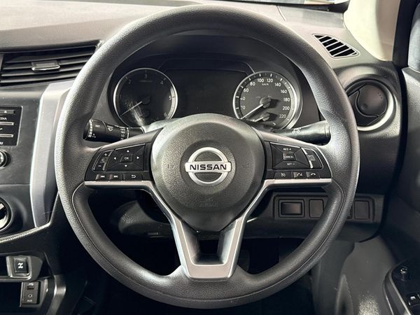 2022-Nissan-Navara-25-DDTi-SE-Plus-Double-Cab image:11