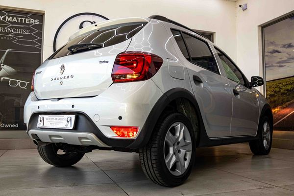 2017-Renault-Sandero-900T-Stepway-Dynamique image:5