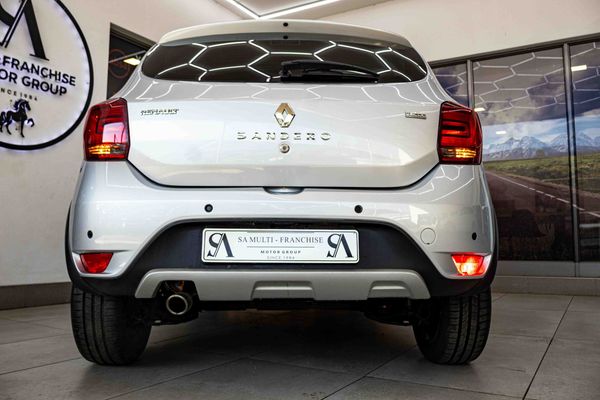 2017-Renault-Sandero-900T-Stepway-Dynamique image:6