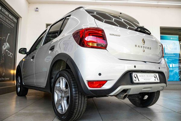 2017-Renault-Sandero-900T-Stepway-Dynamique image:7
