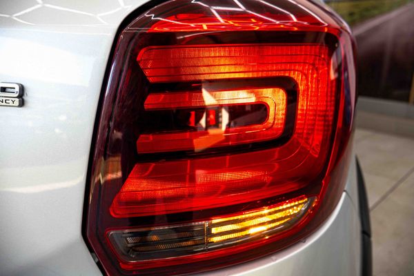 2017-Renault-Sandero-900T-Stepway-Dynamique image:8