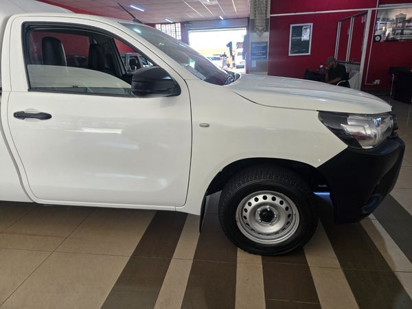 2023-Toyota-Hilux-20-VVTi-S-AIRCON-Single-Cab-Petrol-Manual image:6