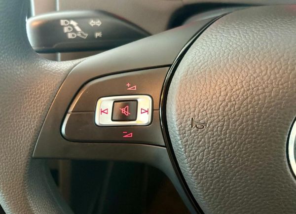 2025-Volkswagen-Polo-Vivo-14 image:5