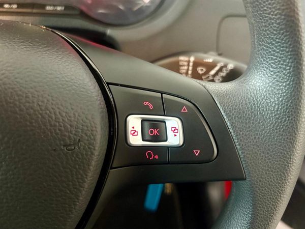 2025-Volkswagen-Polo-Vivo-14 image:6