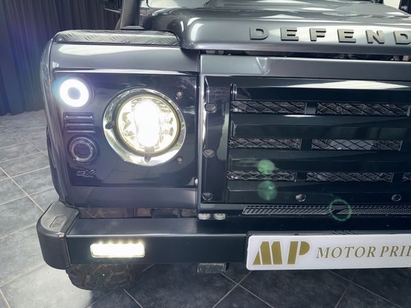 2012-Land-Rover-Defender-110-22D-Station-Wagon image:9