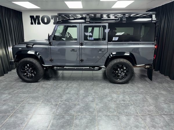 2012-Land-Rover-Defender-110-22D-Station-Wagon image:10