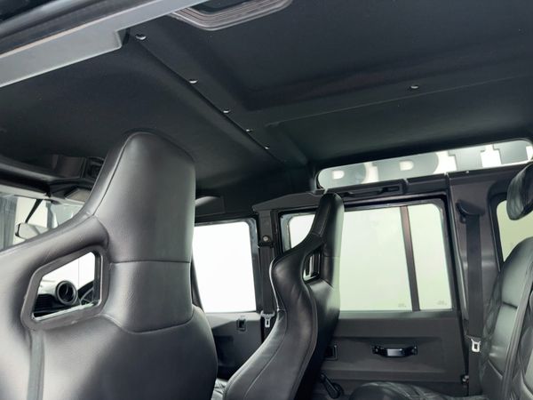 2012-Land-Rover-Defender-110-22D-Station-Wagon image:14