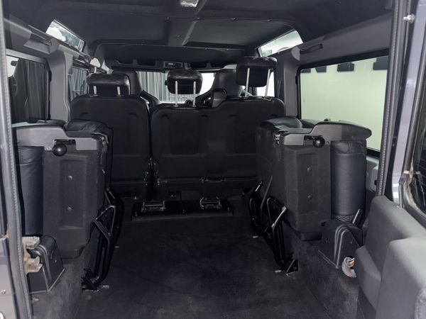 2012-Land-Rover-Defender-110-22D-Station-Wagon image:20