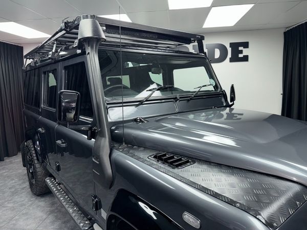 2012-Land-Rover-Defender-110-22D-Station-Wagon image:7