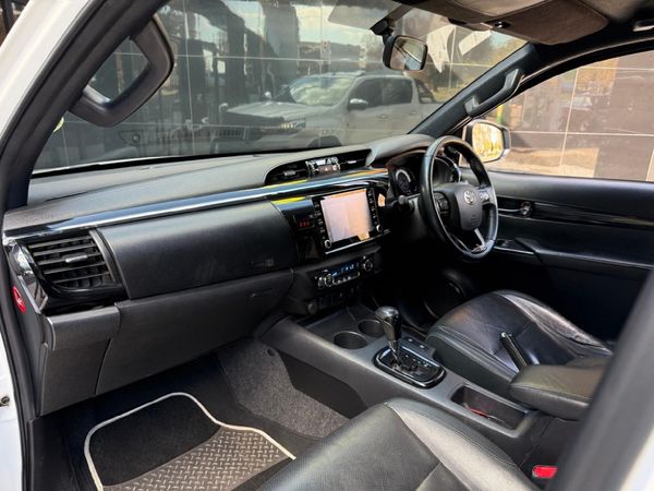 2019-Toyota-Hilux-28-GD-6-Raised-Body-Auto-Raider-Double-Cab image:9