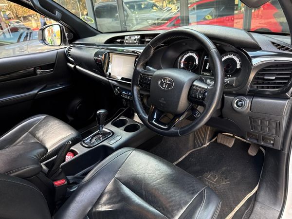 2019-Toyota-Hilux-28-GD-6-Raised-Body-Auto-Raider-Double-Cab image:6