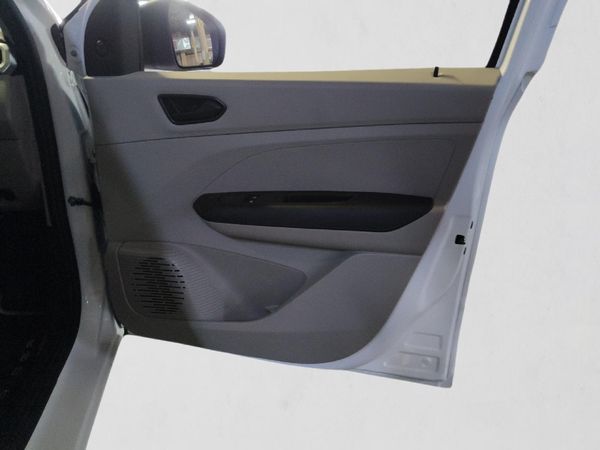 2026-Renault-Triber-10-Evolution image:14