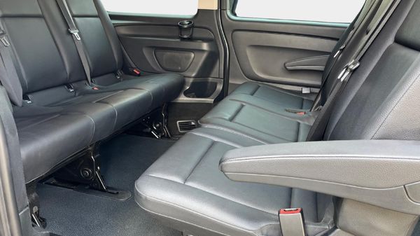 2025-Mercedes-Benz-Vito-116-20-CDI-Tourer-Pro-Auto image:19