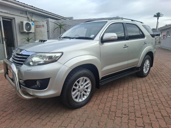 2012-Toyota-Fortuner-30-D-4D-4x4-Auto image:9