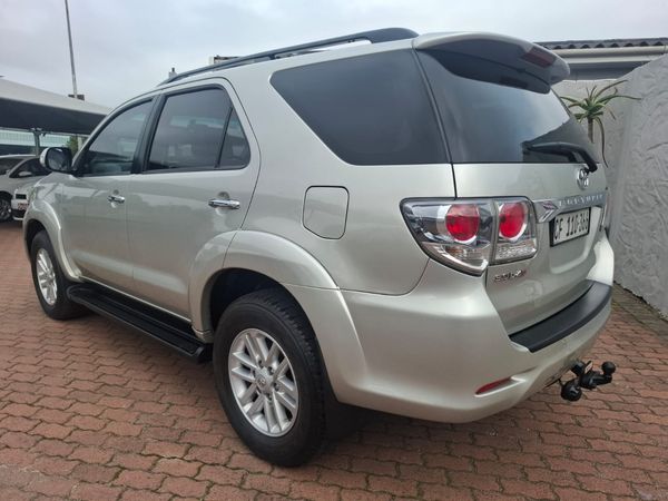 2012-Toyota-Fortuner-30-D-4D-4x4-Auto image:2