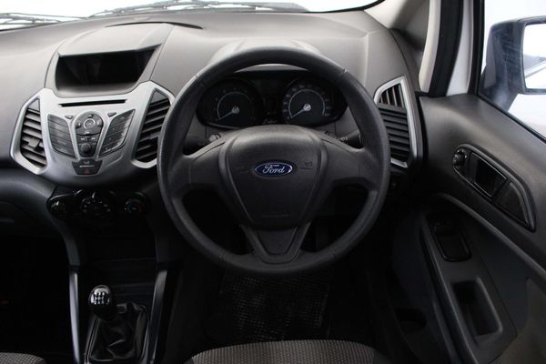 2017-Ford-EcoSport-15-TiVCT-Ambiente image:4