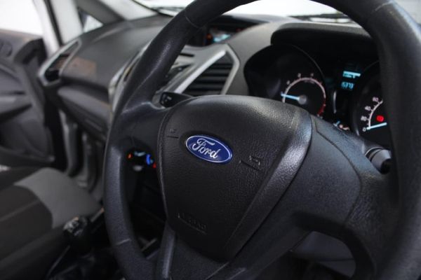 2016-Ford-EcoSport-15-TiVCT-Ambiente image:10