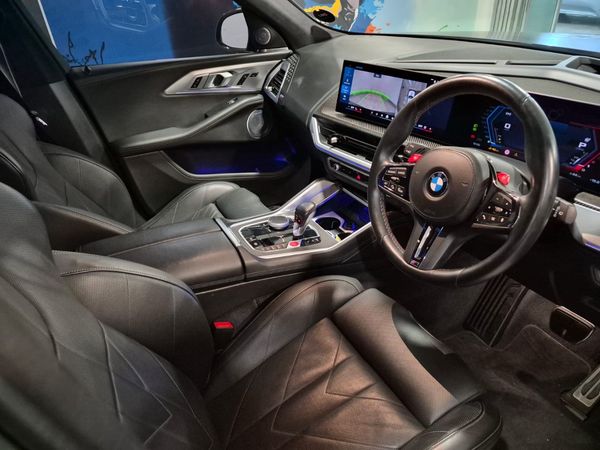 2024-BMW-XM-44-Label-pHev image:4