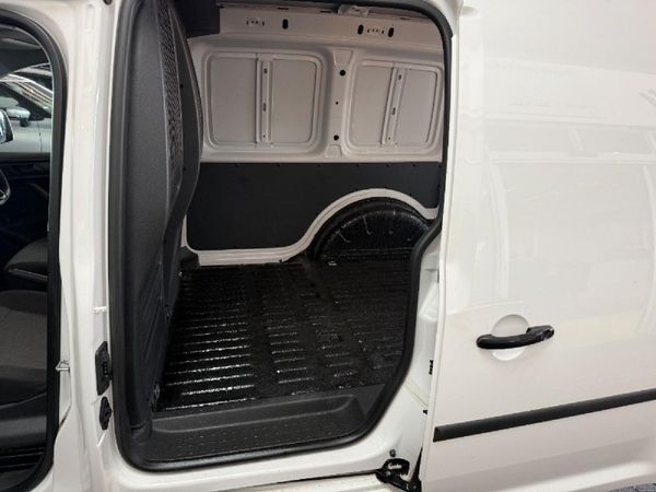 2021-Volkswagen-Caddy-16i-81kW-Panel-Van image:9
