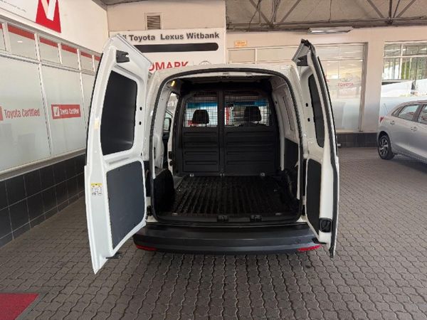 2021-Volkswagen-Caddy-16i-81kW-Panel-Van image:15