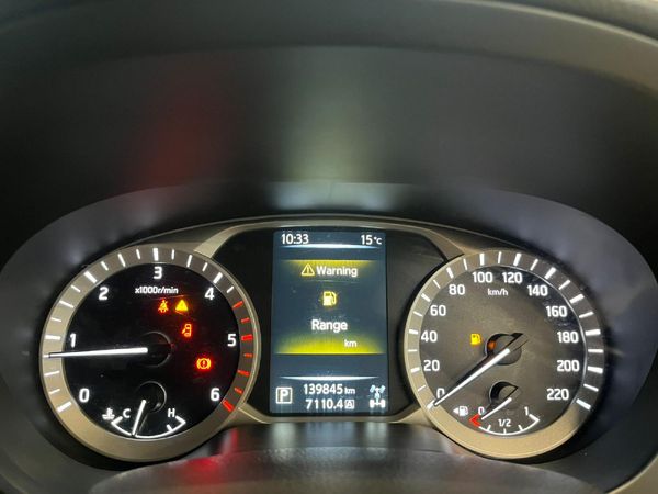 2020-Nissan-Navara-23D-LE-4x4-Auto-Double-Cab image:10