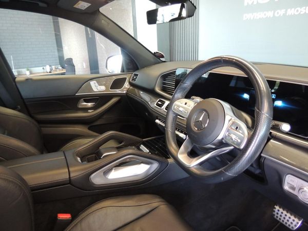 2023-Mercedes-Benz-GLE-400d-4Matic image:5
