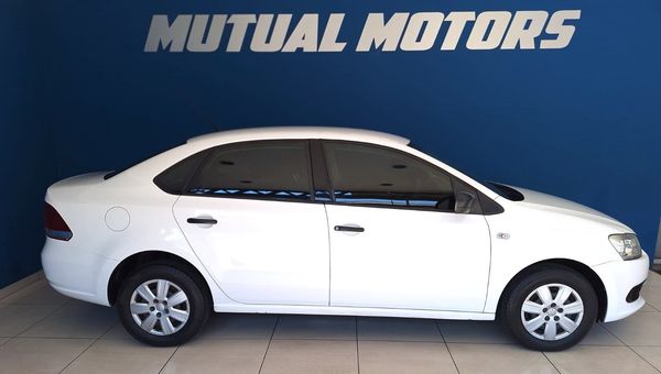 2012-Volkswagen-Polo-14-Trendline-5-dr image:4