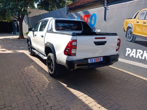 2025-Toyota-Hilux-24-GD-6-Raised-Body-SRX-Double-Cab image:4