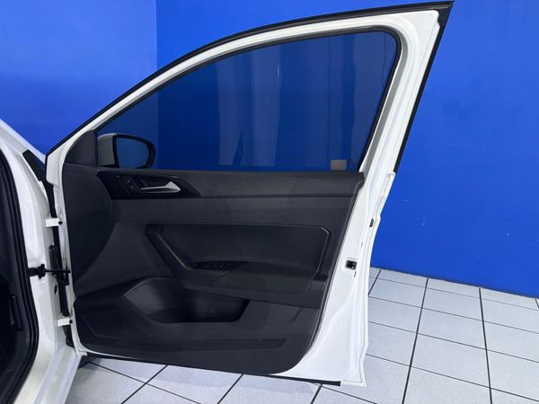 2023-Volkswagen-Polo-10-TSI-Life-Auto-DSG image:22