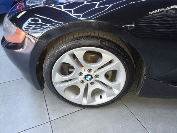 2003-BMW-Z4-BMW-Z4-30i-Auto image:21