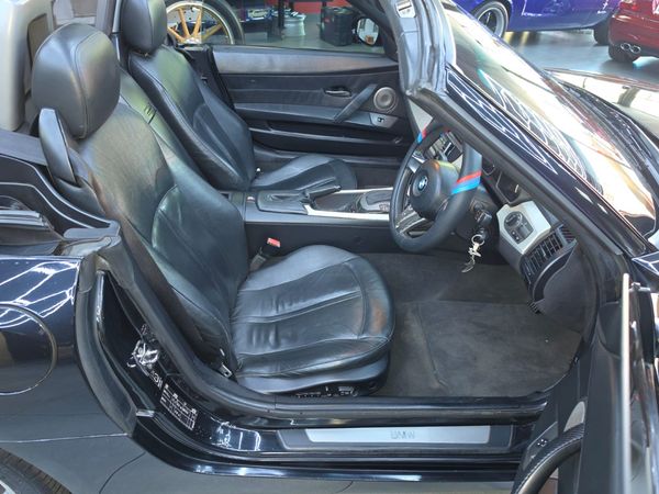 2003-BMW-Z4-BMW-Z4-30i-Auto image:25