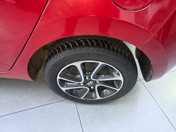 2018-Hyundai-Grand-i10-Hyundai-Grand-i10-125-Fluid image:17
