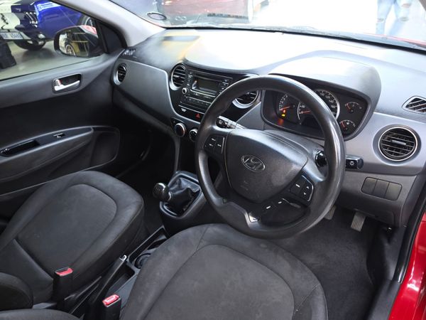 2018-Hyundai-Grand-i10-Hyundai-Grand-i10-125-Fluid image:19
