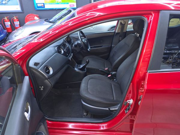 2018-Hyundai-Grand-i10-Hyundai-Grand-i10-125-Fluid image:26
