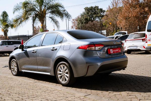 2025-Toyota-Corolla-18-XR-Hybrid-Auto image:4