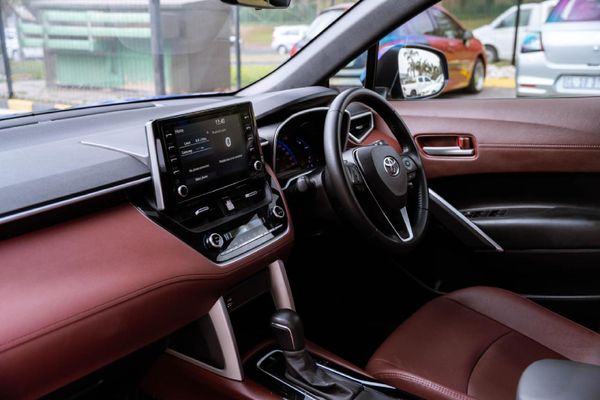 2023-Toyota-Corolla-Cross-18-XR image:16