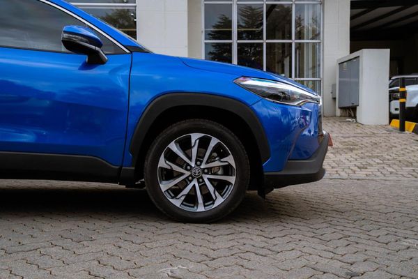 2023-Toyota-Corolla-Cross-18-XR image:23