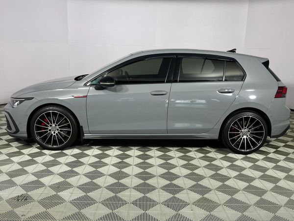 2022-Volkswagen-Golf-8-GTI-20-TSI-Auto image:19