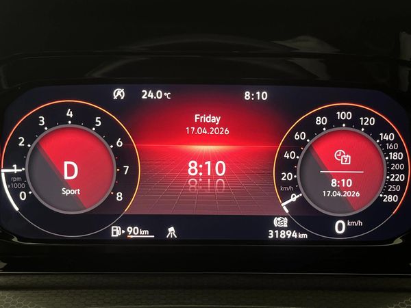 2022-Volkswagen-Golf-8-GTI-20-TSI-Auto image:2