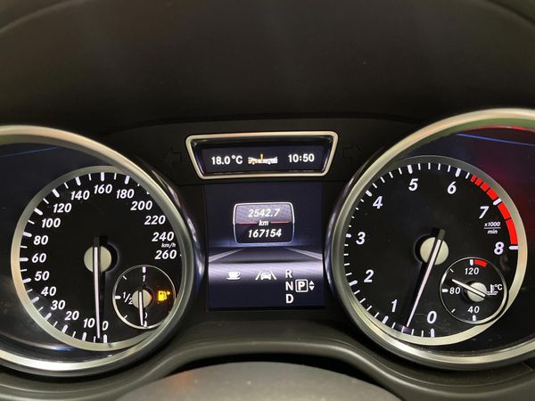 2013-Mercedes-Benz-GL-500-BE image:2
