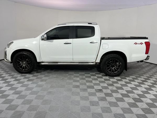 2018-Isuzu-KB-300-D-Teq-LX-Auto-4x4-Double-Cab image:18