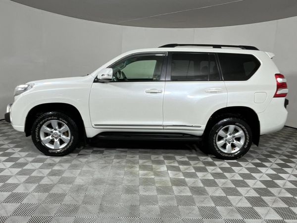 2016-Toyota-Land-Cruiser-Prado-30-TDI-TX-Auto image:18