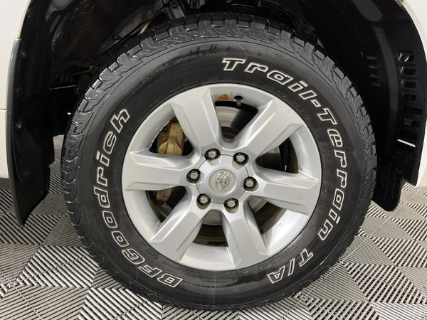 2016-Toyota-Land-Cruiser-Prado-30-TDI-TX-Auto image:5