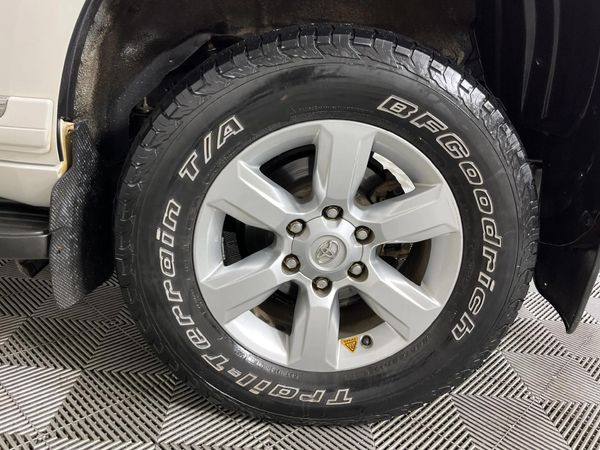 2016-Toyota-Land-Cruiser-Prado-30-TDI-TX-Auto image:6