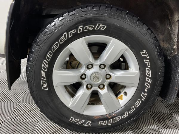 2016-Toyota-Land-Cruiser-Prado-30-TDI-TX-Auto image:7